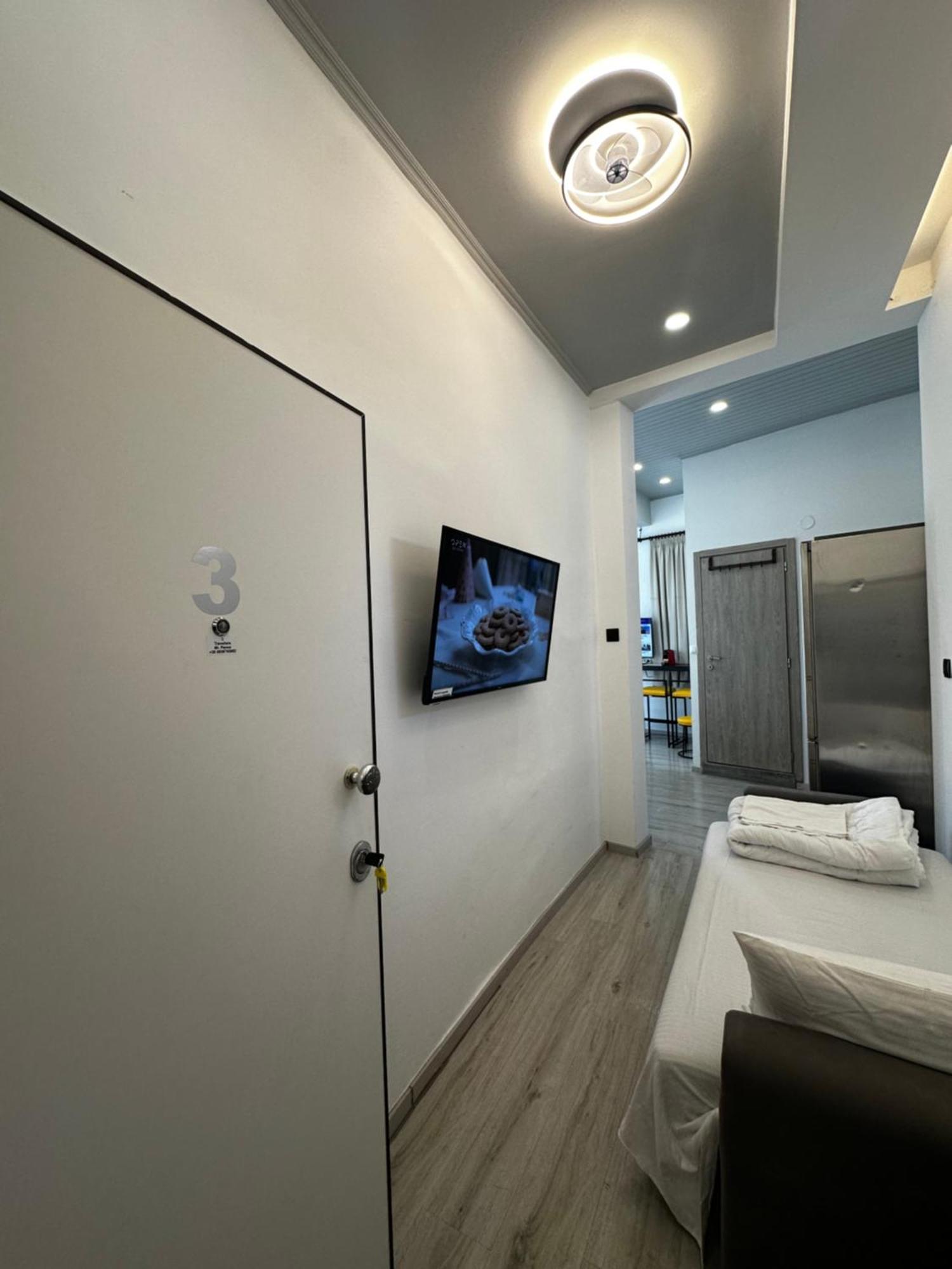 Travelers Luxury Suites, Studios & Apartments Corfu  Luaran gambar