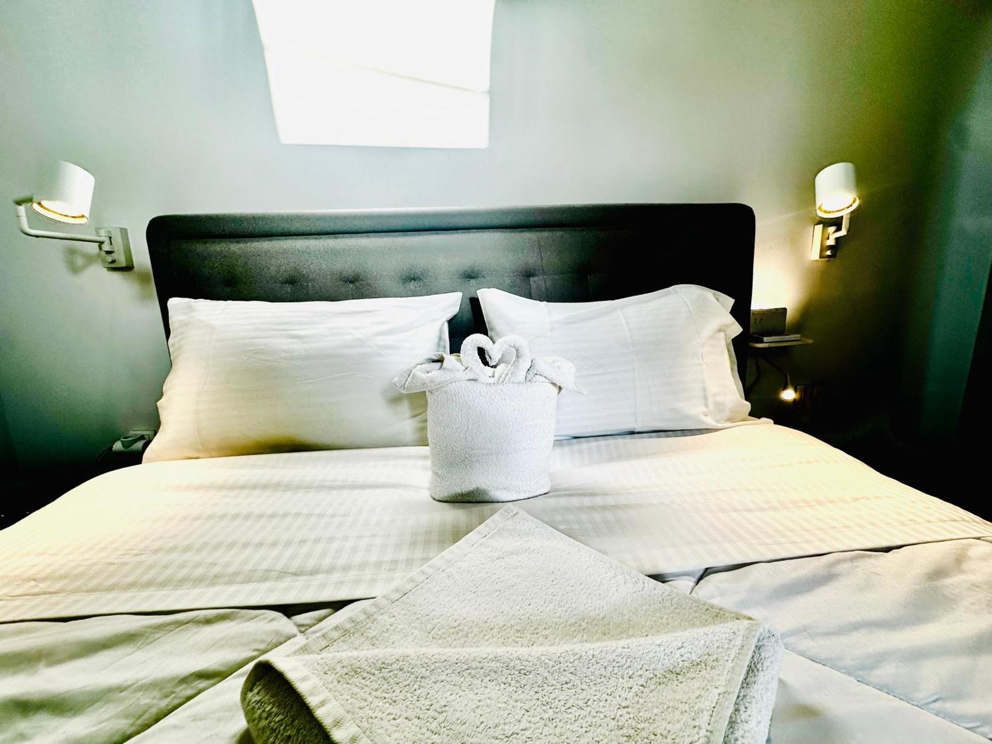 Travelers Luxury Suites, Studios & Apartments Corfu  Luaran gambar